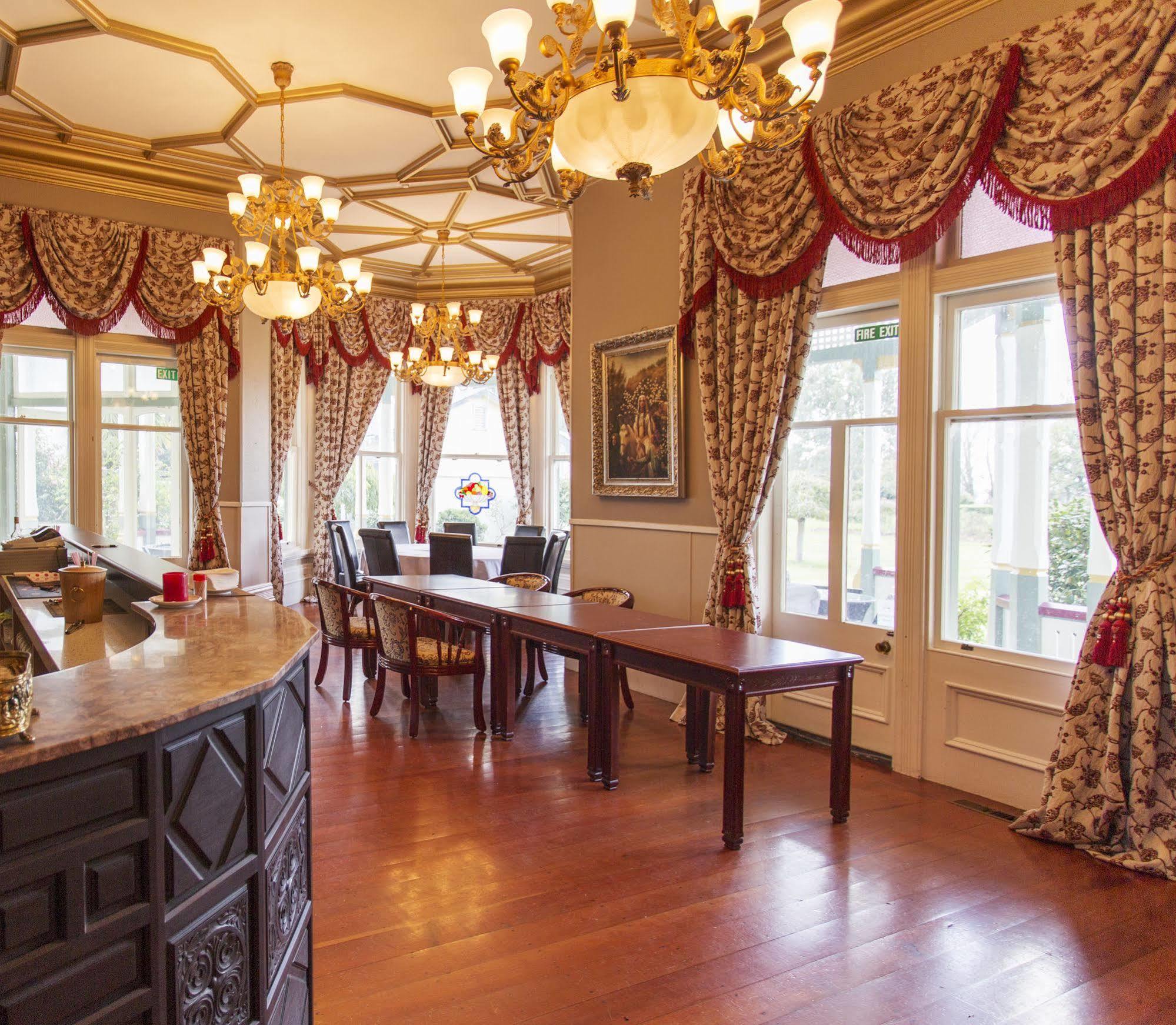 Highden Manor Estate Hotel Palmerston North Zewnętrze zdjęcie